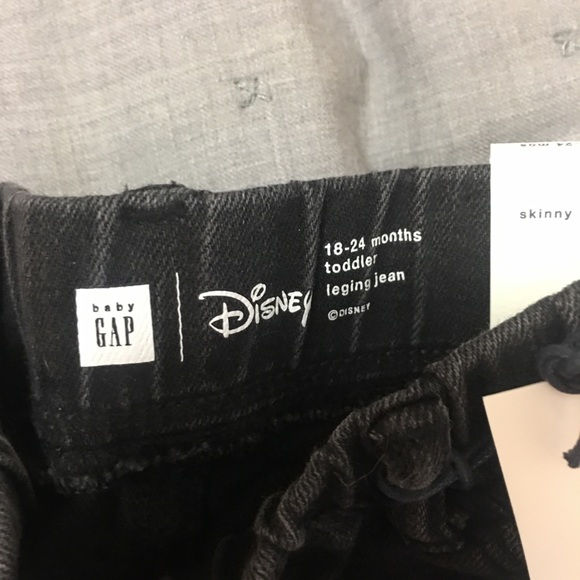 Baby Gap Snow White jeans - Picture 3 of 3